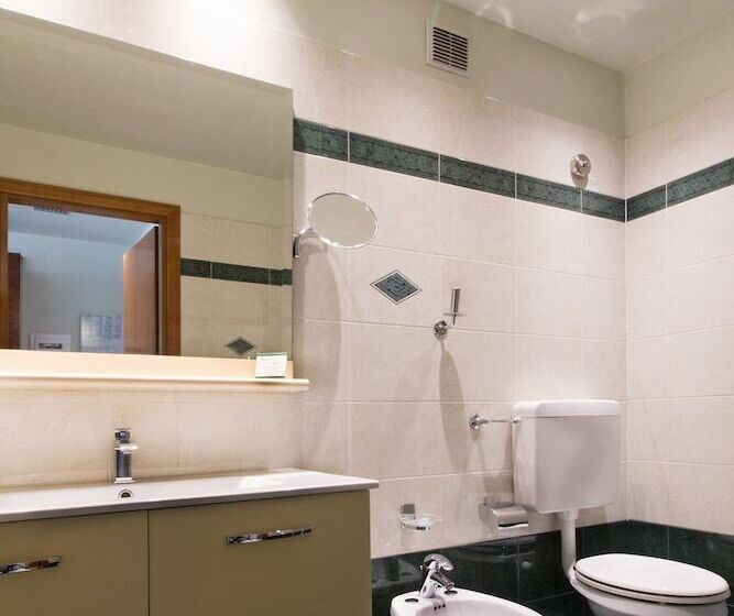 Habitación Estándar, Touring