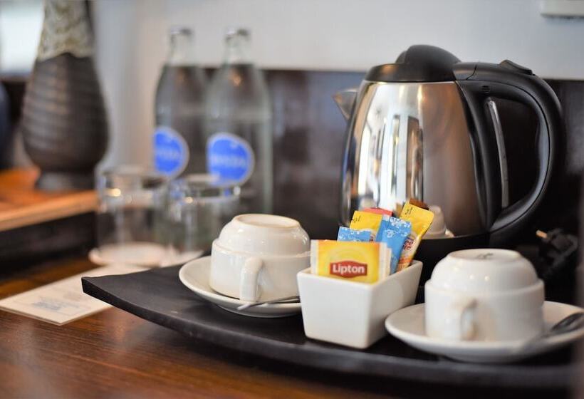 디럭스 룸, Ramada By Wyndham Aonang Krabi