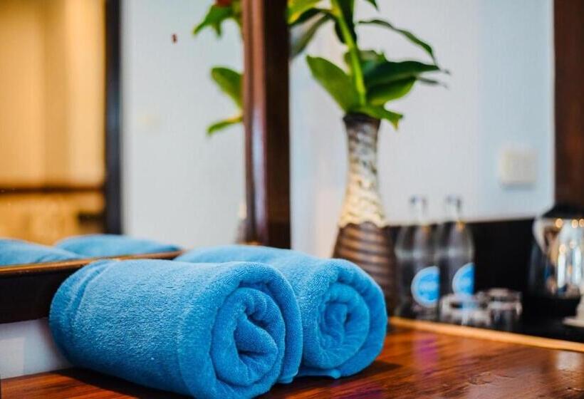 풀장 전망 디럭스 룸, Ramada By Wyndham Aonang Krabi