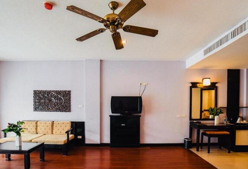 풀장 전망 디럭스 룸, Ramada By Wyndham Aonang Krabi