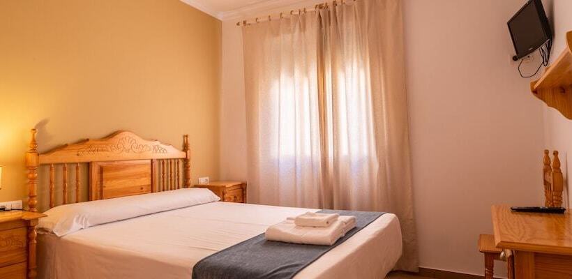 Номер Стандарт, Hostal Valdepeñas By Bossh Hotels