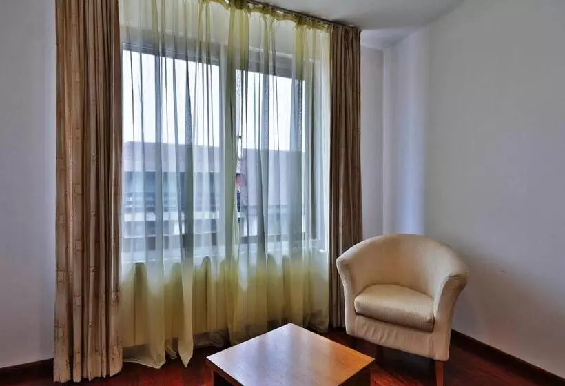 اتاق لوکس, Bellevue Residence Apartments