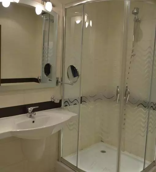 استودیوی استاندارد, Bellevue Residence Apartments