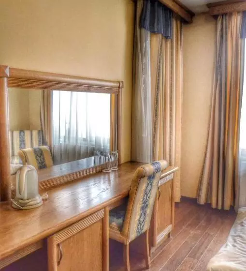 استودیوی استاندارد, Bellevue Residence Apartments