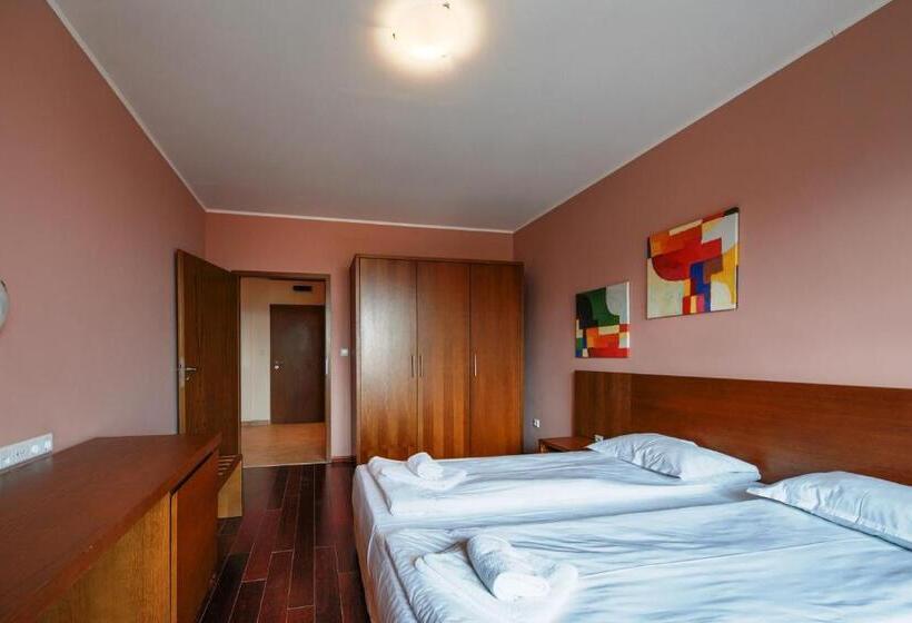 דירת חדר, Bellevue Residence Apartments