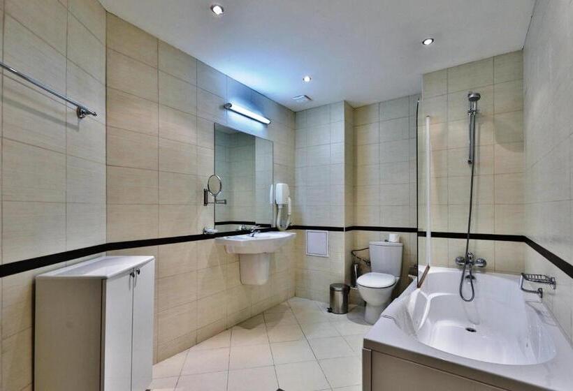 דירת חדר, Bellevue Residence Apartments