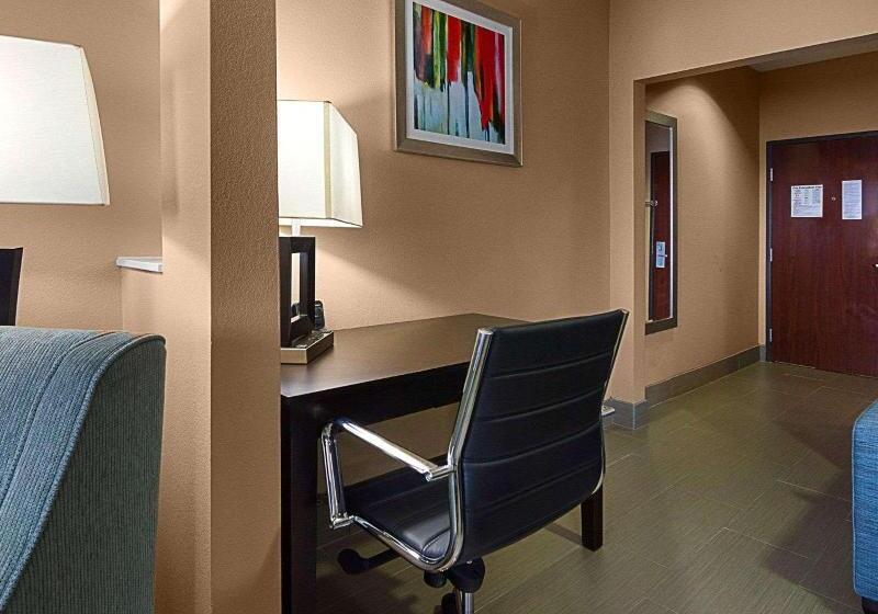 Люкс Кровать Кинг, Comfort Suites Houston West At Clay Road