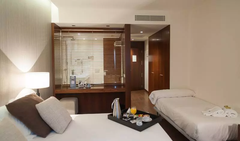 اتاق استاندارد سه نفره, Eurostars Mar De Vigo
