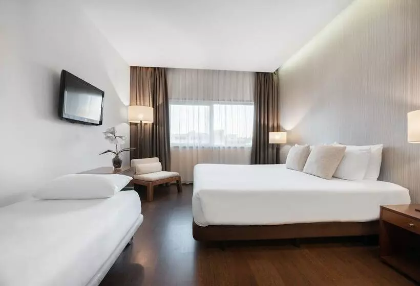 اتاق استاندارد سه نفره, Eurostars Mar De Vigo