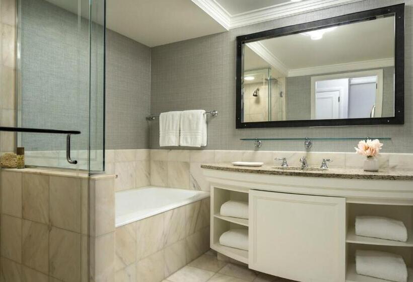 סוויטת סופריור, Four Seasons Hotel San Francisco