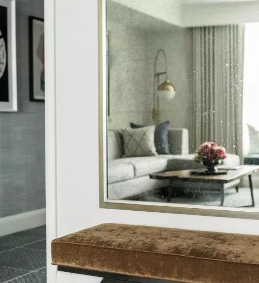 سوئیت پریمیوم, Four Seasons Hotel San Francisco