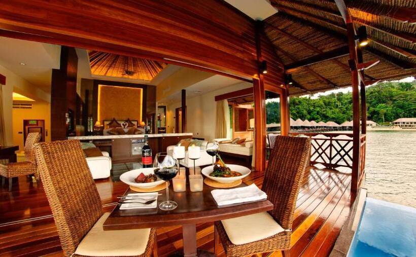 ‫فيلا غرفة نوم واحدة, Gayana Marine Resort