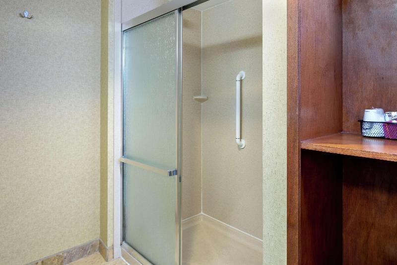 Стандартный Номер Кровать Кинг, Hampton Inn & Suites Ft. Pierce