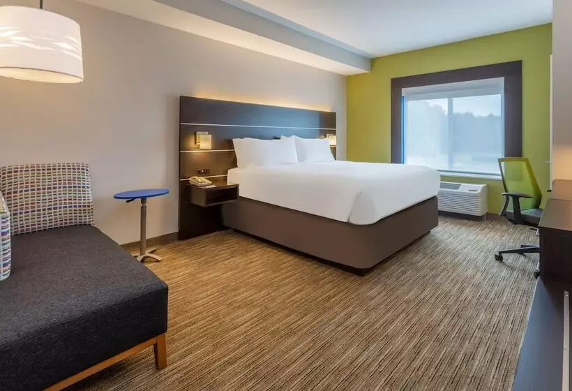 スイート, Holiday Inn Express Arrowood, An Ihg