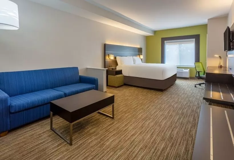 スイート, Holiday Inn Express Arrowood, An Ihg