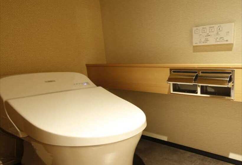 اتاق سوپریور سه تخته, Honnoji