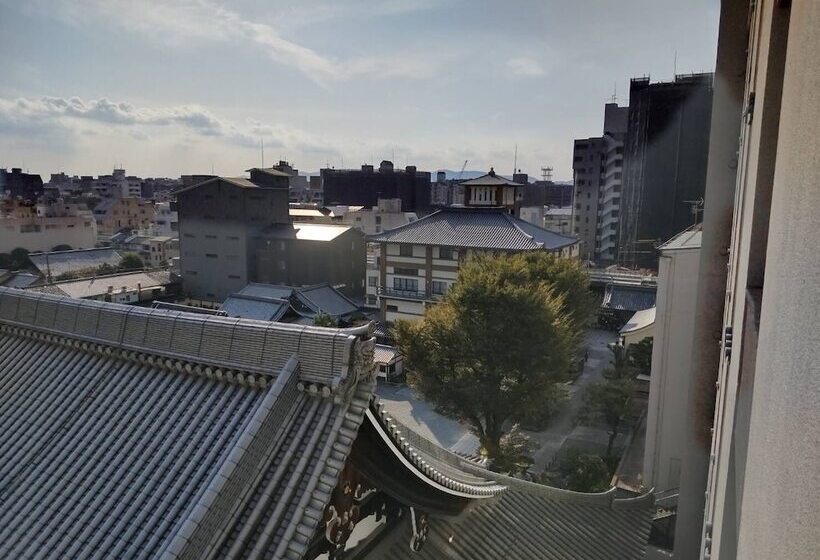 اتاق سوپریور چهار تخته, Honnoji