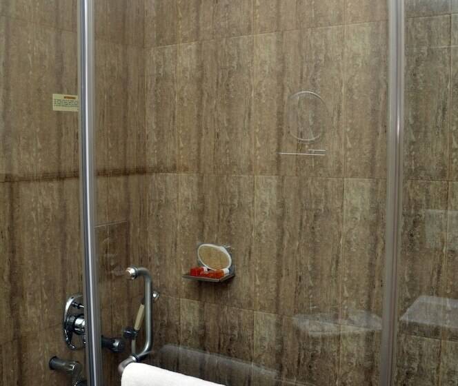 اتاق سوپریور, Indismart