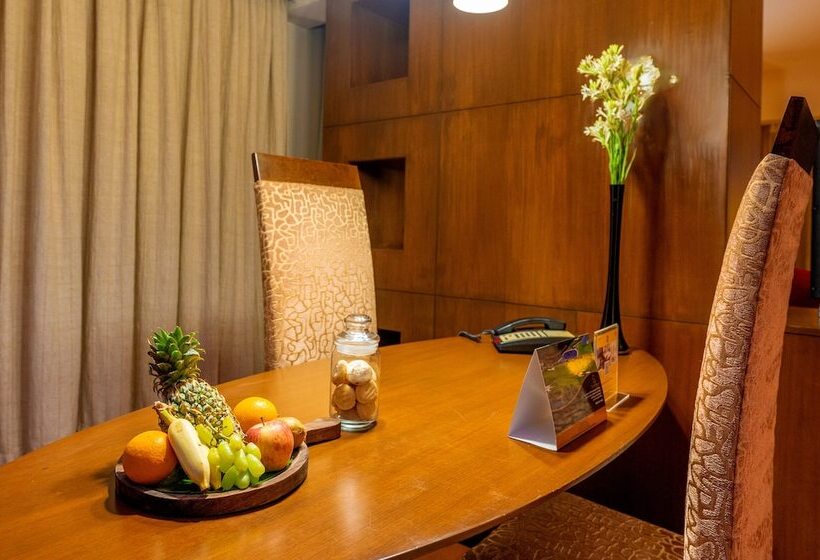 总统套房, O Hotel Pune