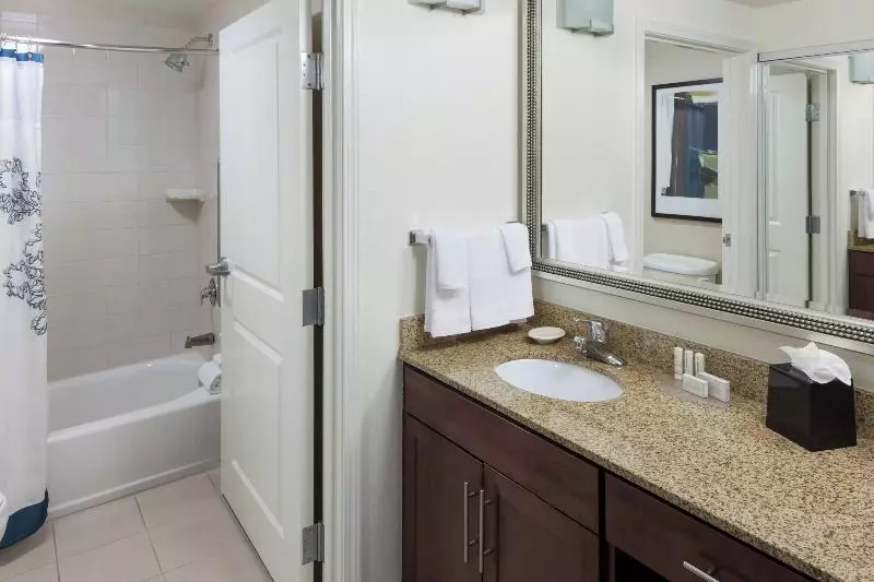 キングサイドベッドのスタンダードワンルーム, Residence Inn Phoenix North Happy Valley