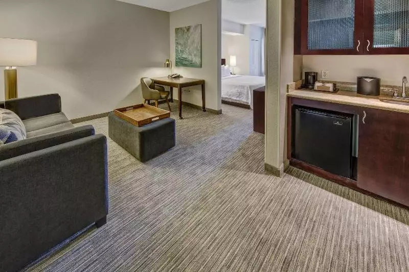 キングサイドベッドのスタンダードワンルーム, Springhill Suites By Marriott Naples