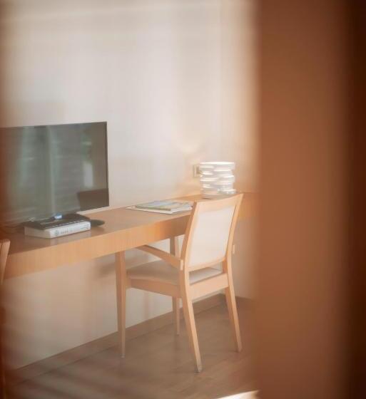 חדר אקזקיוטיב, Lanthia Resort