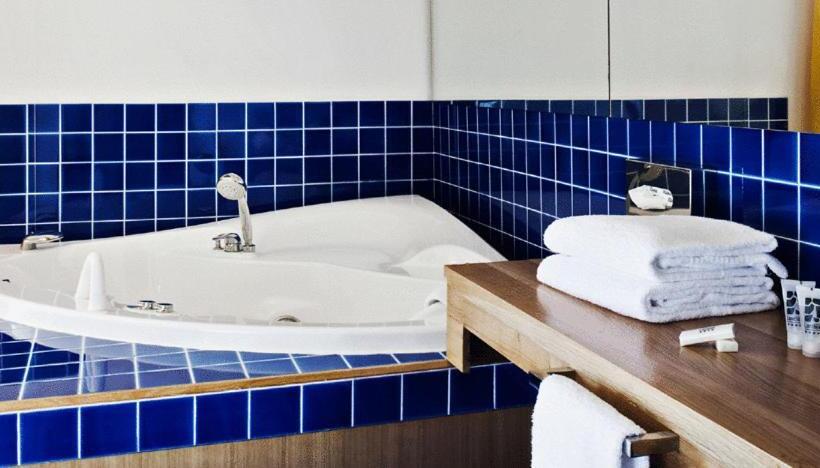 סוויטה, Lanthia Resort