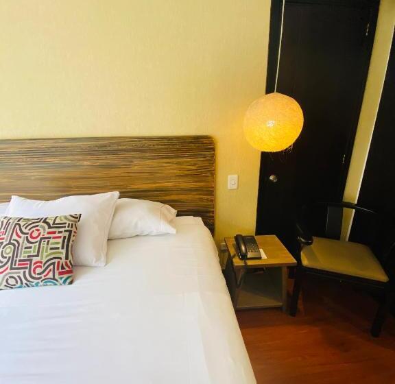 スタンダードルーム, Retiro 84 By Mij