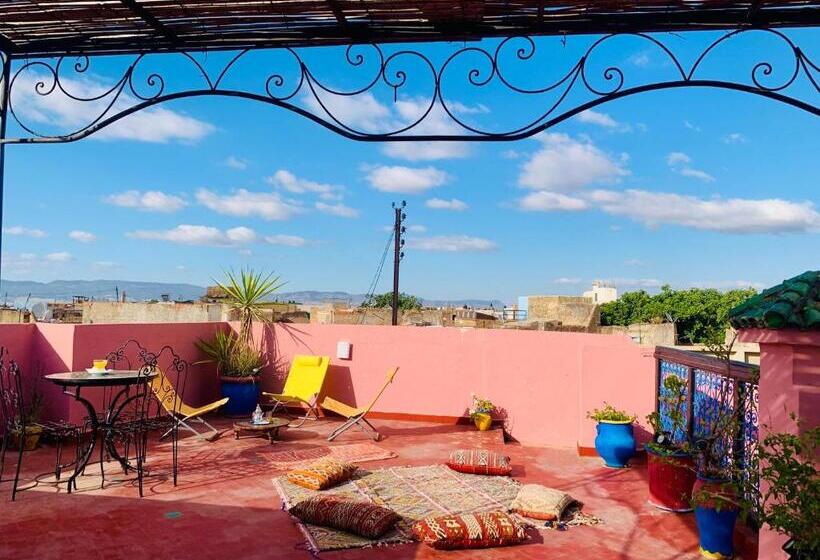 4인용 스탠다드 룸, Riad Zahraa Al Ismailia