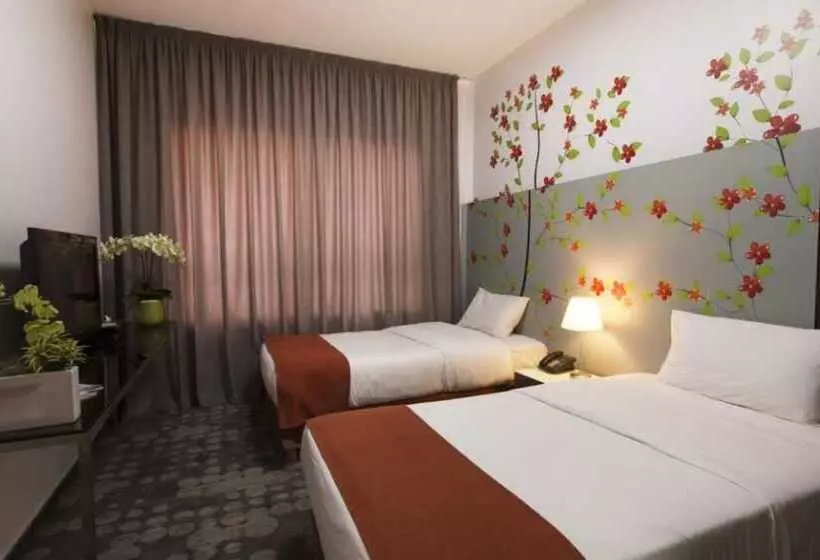 اتاق لوکس, 35 Rooms