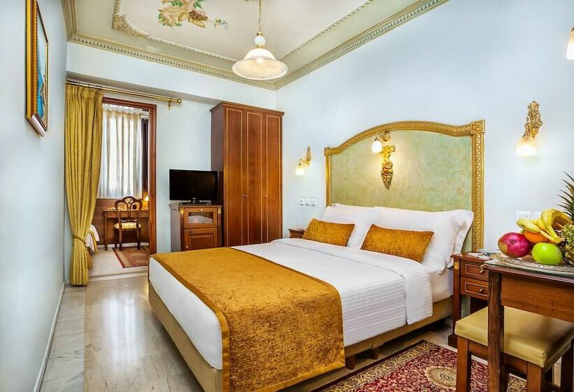 غرفة عائلية, Imperial Palace Classical Hotel Thessaloniki