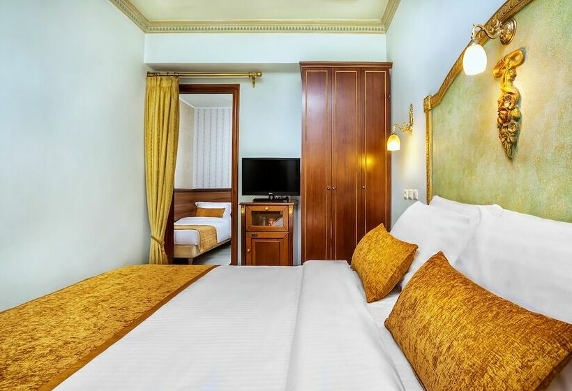 غرفة عائلية, Imperial Palace Classical Hotel Thessaloniki