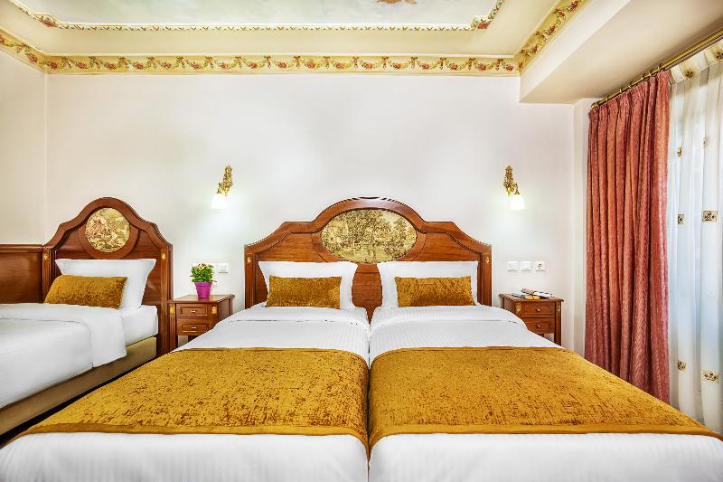 غرفة قياسية ثلاثية, Imperial Palace Classical Hotel Thessaloniki