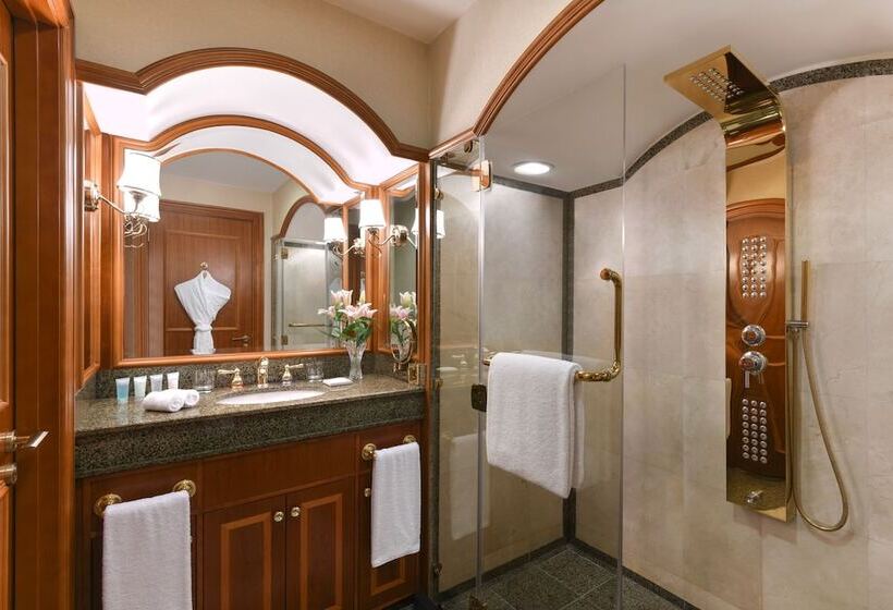 اتاق لوکس با تخت بزرگ, Al Aziziyah Boutique Hotel By The Torch