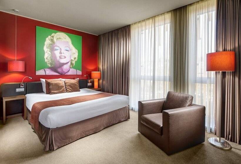 سوییت جونیور, Clarion Congress Hotel Bratislava