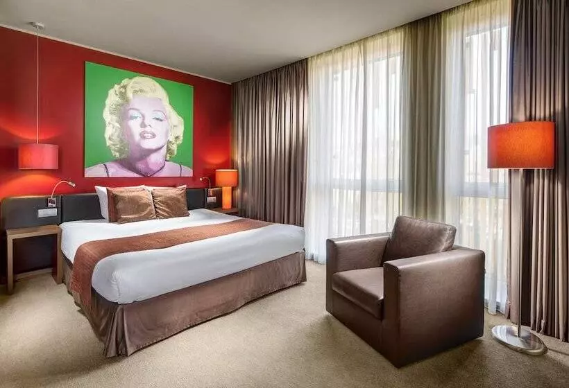 سوییت جونیور, Clarion Congress Hotel Bratislava