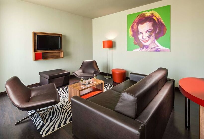 سوییت جونیور, Clarion Congress Hotel Bratislava