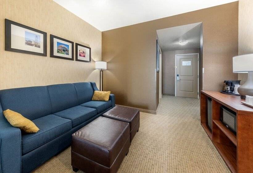 스위트, Comfort Suites Near City Of Industry  Los Angeles