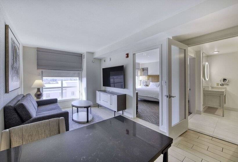 身障者適用スイートルーム, Embassy Suites By Hilton Raleigh Durham Airport Brier Creek