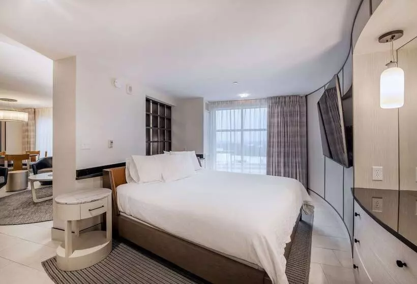 プレジデントスイートルーム, Embassy Suites By Hilton Raleigh Durham Airport Brier Creek