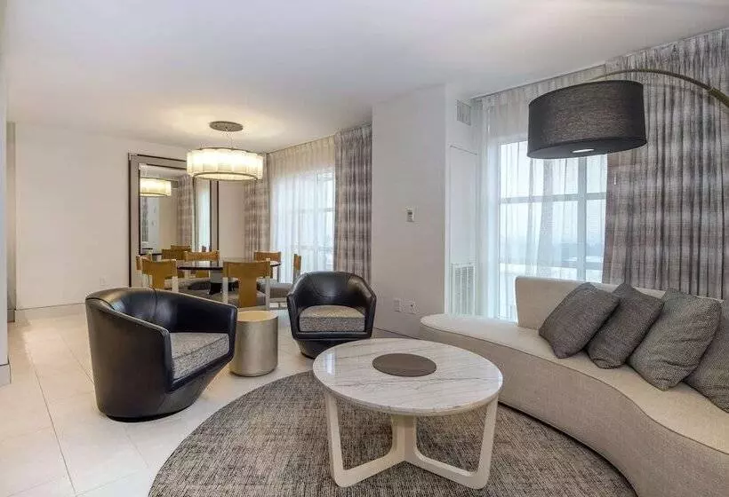 プレジデントスイートルーム, Embassy Suites By Hilton Raleigh Durham Airport Brier Creek
