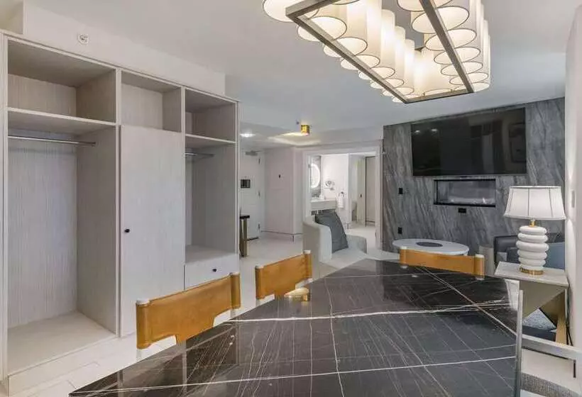 プレジデントスイートルーム, Embassy Suites By Hilton Raleigh Durham Airport Brier Creek
