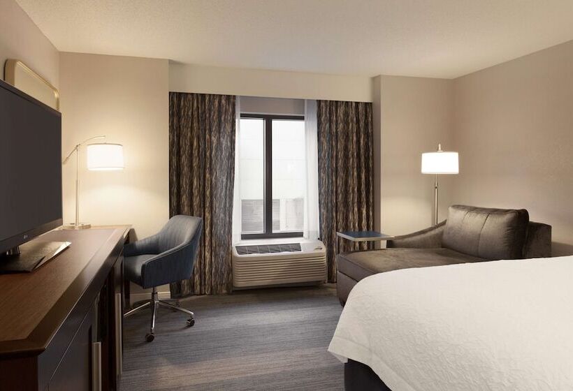 سوییت, Hampton Inn & Suites Nashville Downtown