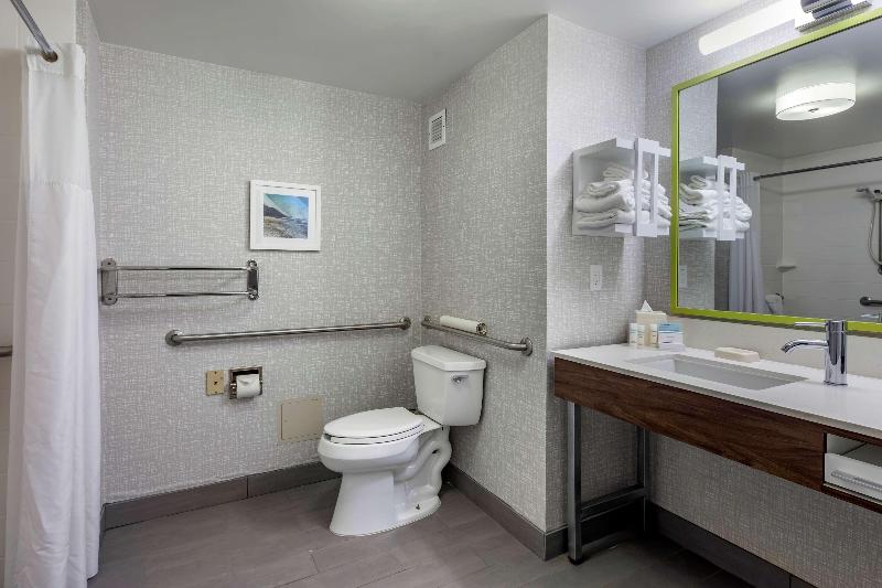 غرفة قياسية سرير كينج, Hampton Inn Carlsbad North San Diego County