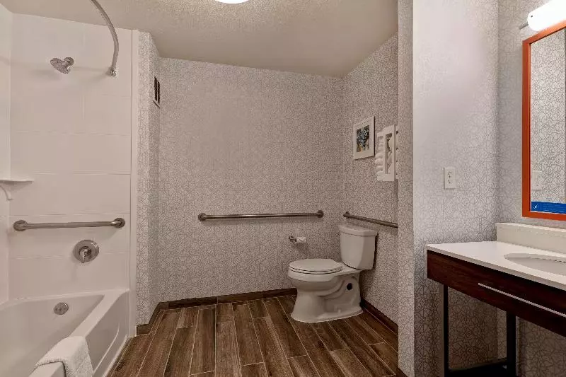 Standard-huone King-vuode, Hampton Inn & Suites Rohnert Park Sonoma County