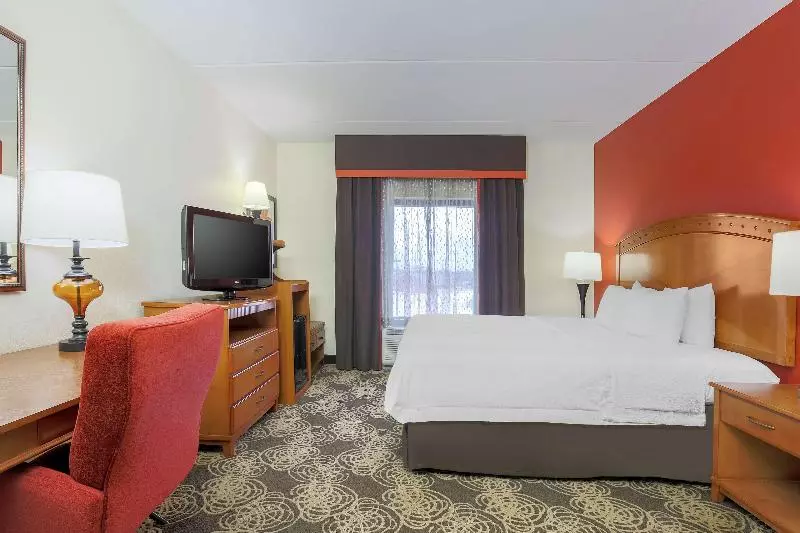 キングサイズベッドのスタンダードルーム, Hampton Inn & Suitesdallas Allen