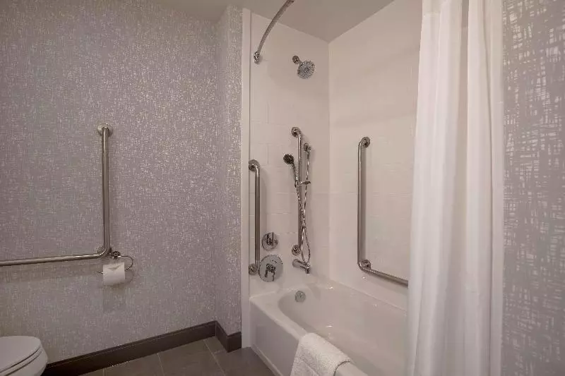 スイート, Hawthorn Extended Stay By Wyndham West Palm Beach