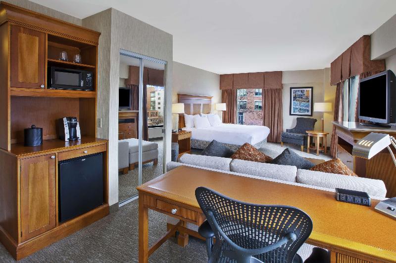 غرفة قياسية, Hilton Garden Inn Portland Downtown Waterfront