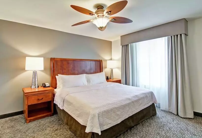 身障者適用スイートルーム, Homewood Suites By Hilton Bentonvillerogers