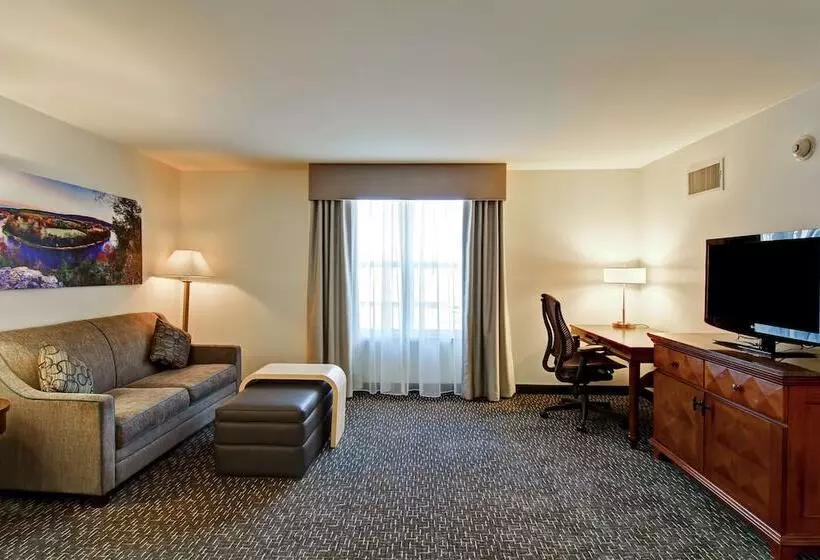 身障者適用スイートルーム, Homewood Suites By Hilton Bentonvillerogers